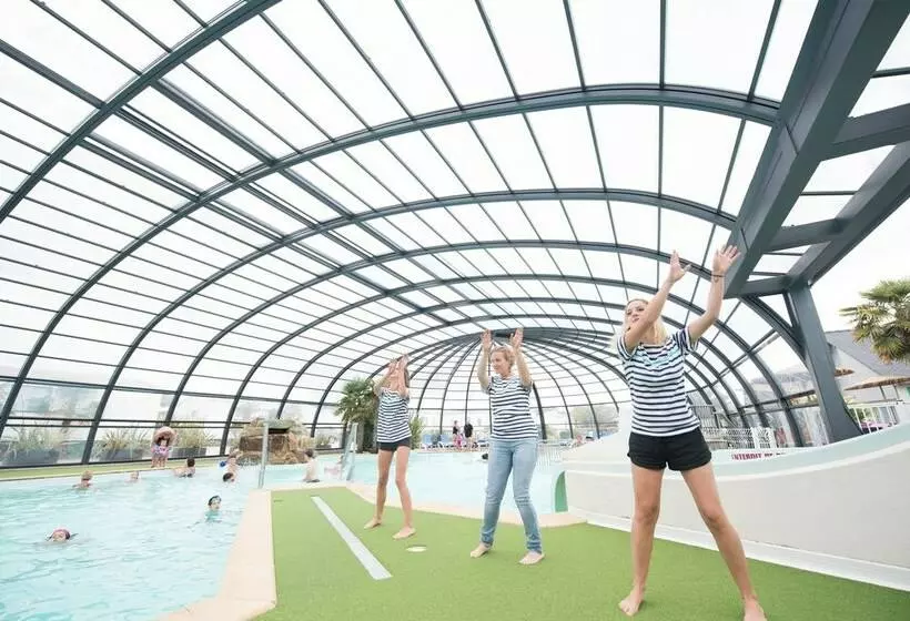 ホテル Camping Sunissim Emeraude