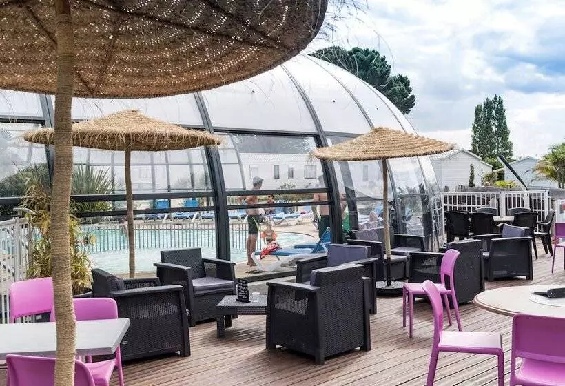 ホテル Camping Sunissim Emeraude