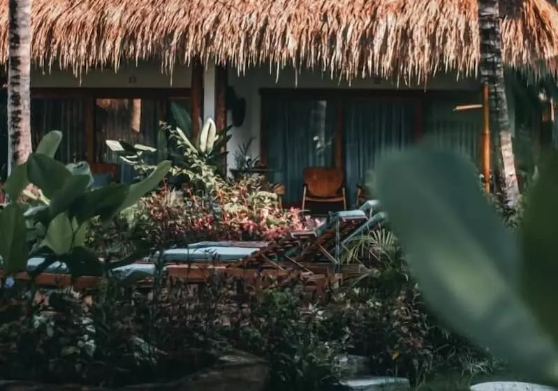 ホテル Mana Eco Retreat