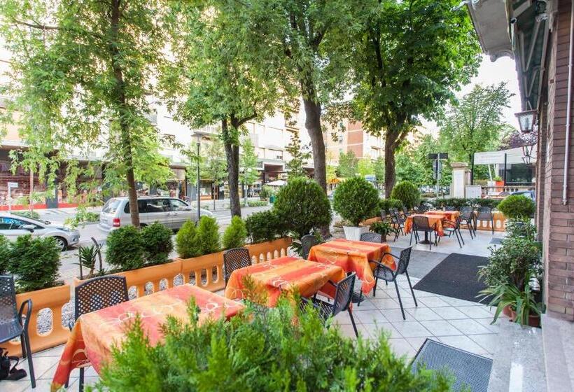 فندق Ristorante San Carlo