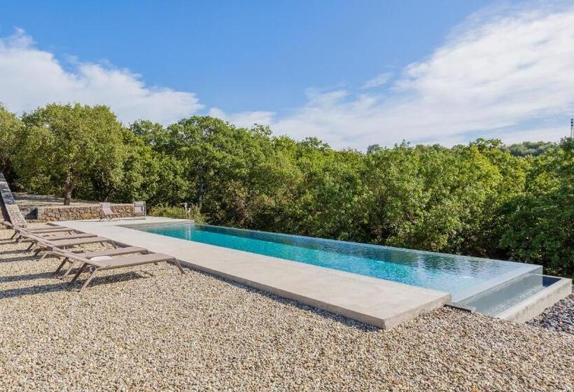 בית מלון כפרי Sciaraviva