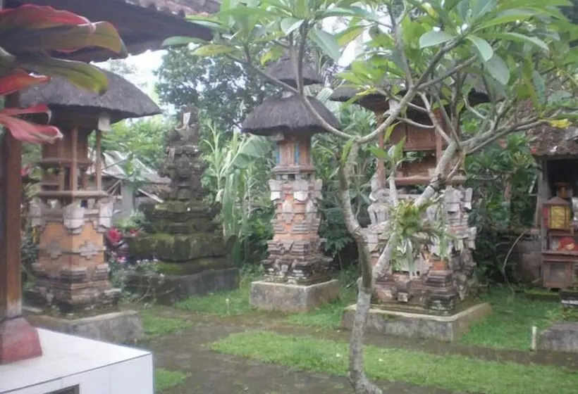 ペンション Alam Sari Homestays