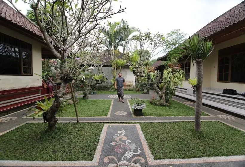 ペンション Alam Sari Homestays