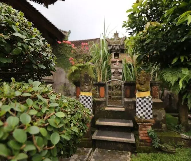 ペンション Alam Sari Homestays