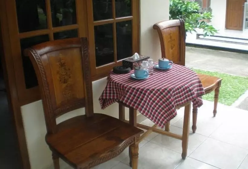 ペンション Alam Sari Homestays