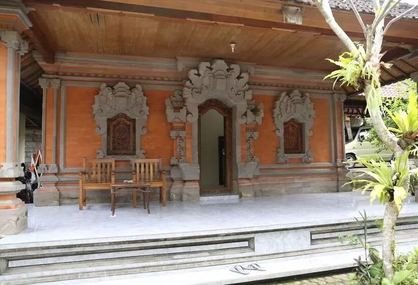 ペンション Alam Sari Homestays