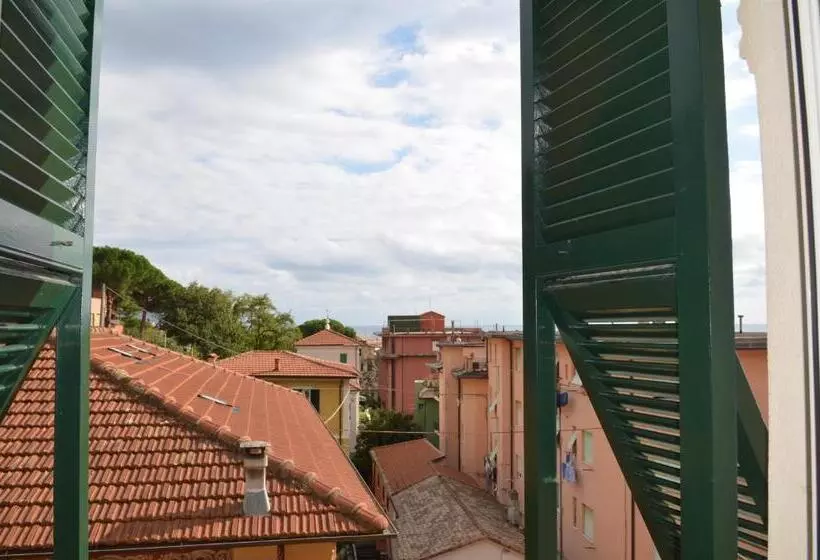 پانسیون La Muraria