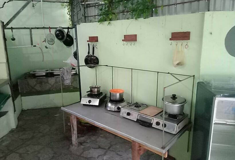 פנסיון Taman Homestay Syariah