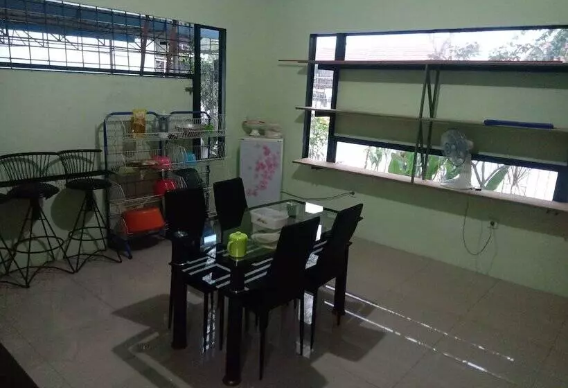 ペンション Taman Homestay Syariah