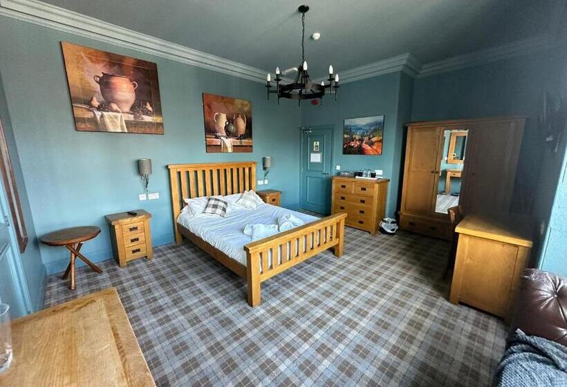 Hostel The Gamebird Beverley