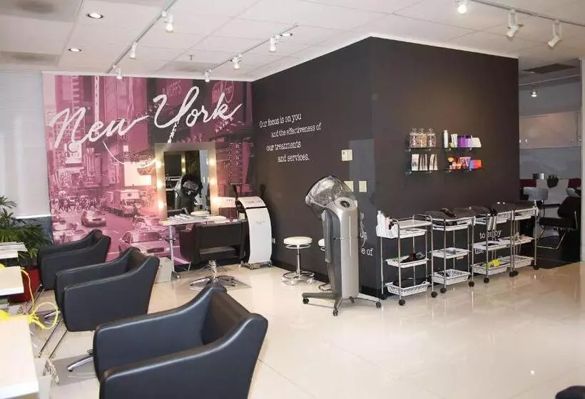 ホテル Ilikai Lite