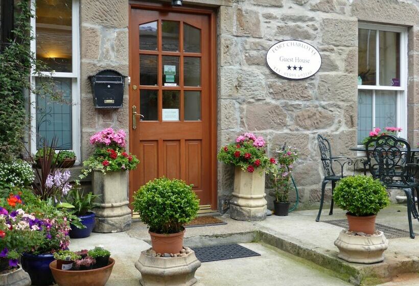 بنسيون Fort Charlotte Guest House