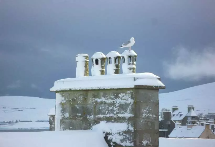Majatalo Fort Charlotte Guest House