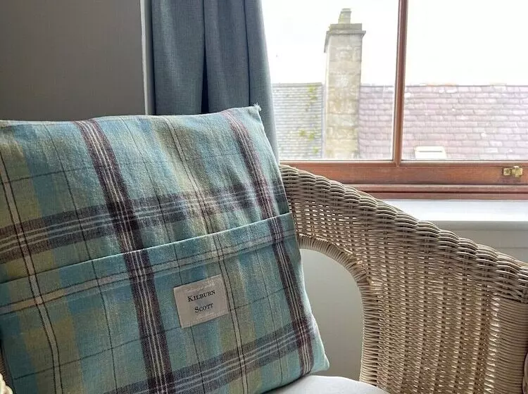 Majatalo Fort Charlotte Guest House