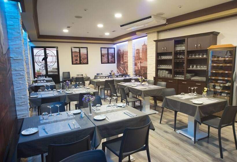 فندق فئة نجمة واحدة Julio