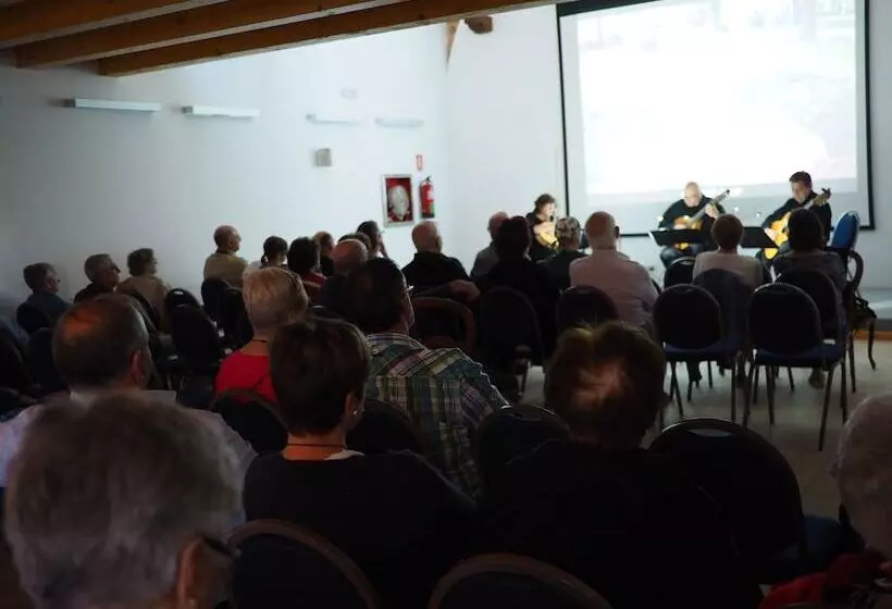 簡易ホテル Monasterio El Olivar