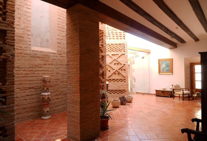 פונדק Monasterio El Olivar