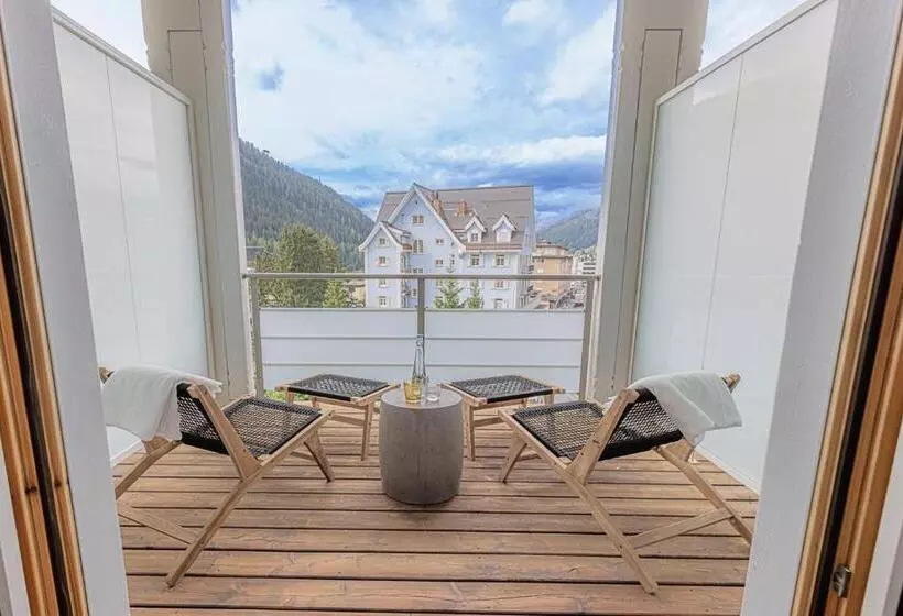 Hotelli Alpine Inn Davos