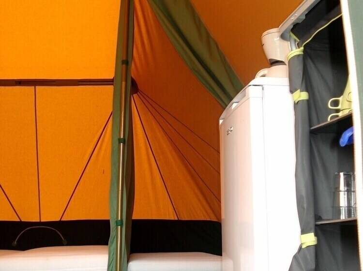 酒店 Camping La Croix Badeau Tentes équipées
