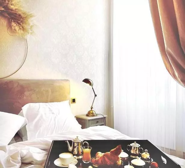 ホテル Chambres D Hôtes Relais Mira Peis