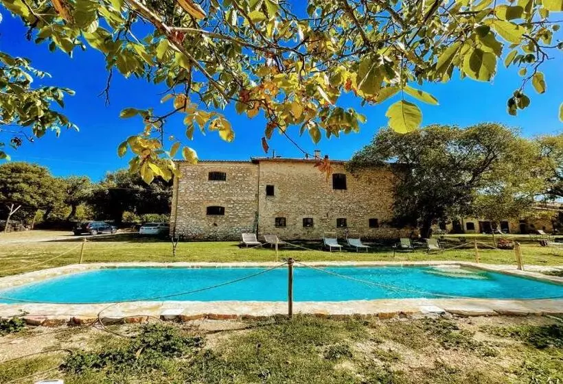 Hotelli Exclusive Pool Open All Year Spoleto Biofarm Slps 8 Village Shops, Bar1 Km 6