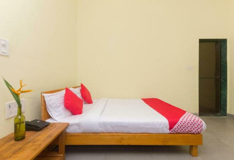 Hotel Oyo 18638 Coco Mango