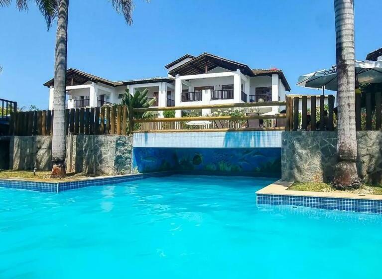 בית מלון כפרי Tree Bies Resort