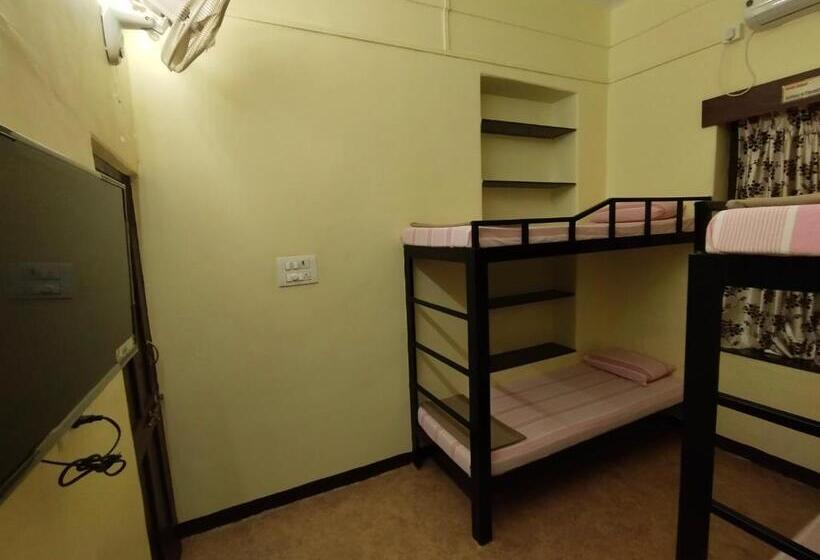 Pension (Hôtel basse catégorie) Bakul