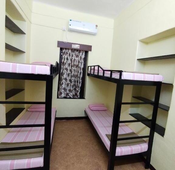 Pension (Hôtel basse catégorie) Bakul