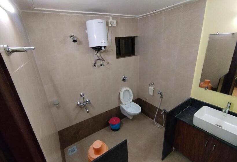 Pension (Hôtel basse catégorie) Bakul