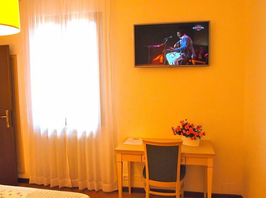 ホテル Albergo Locanda Cavallino
