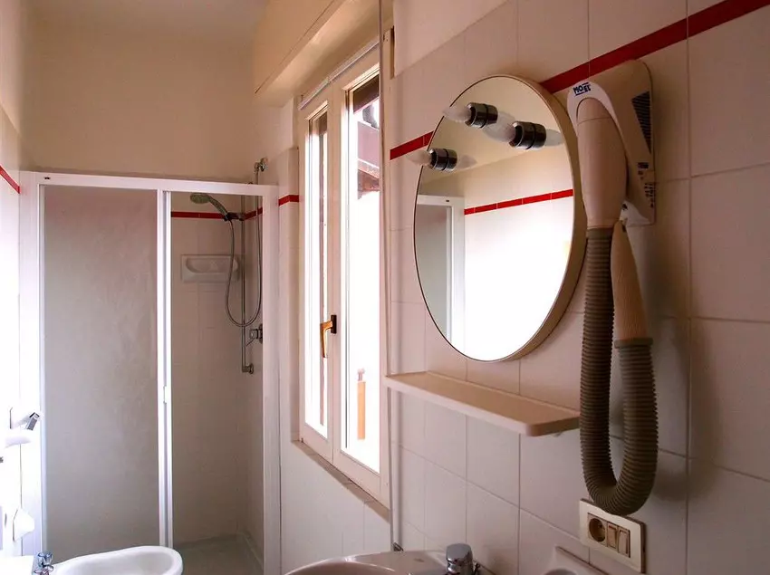 ホテル Albergo Locanda Cavallino