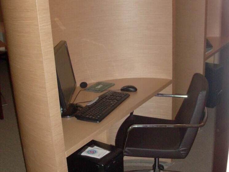 호텔 Albergo Fornaci