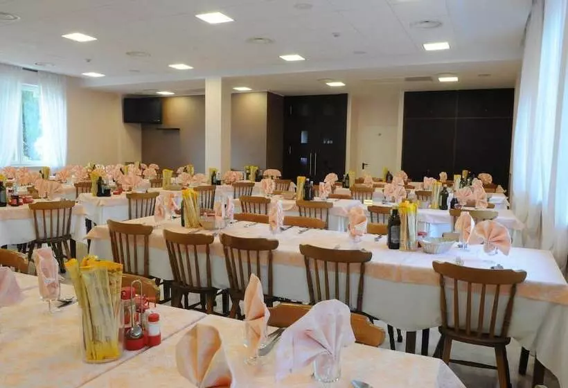 酒店 Albergo Fornaci