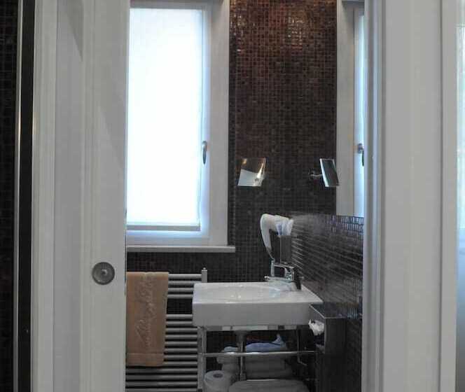 호텔 Albergo Fornaci