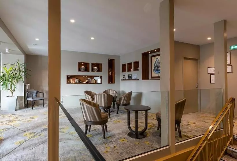 فندق Auberge De Clochemerle, Spa Privatif & Restaurant Gastronomique