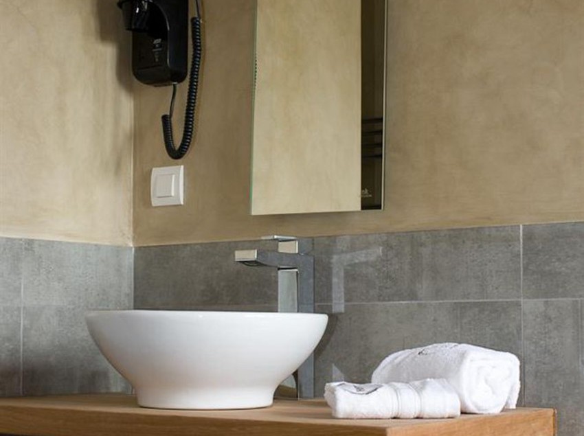 Отель Charme & Business Hôtel Lyon