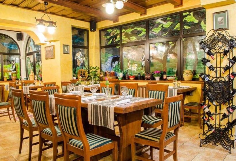 هتل Crama Haiducilor