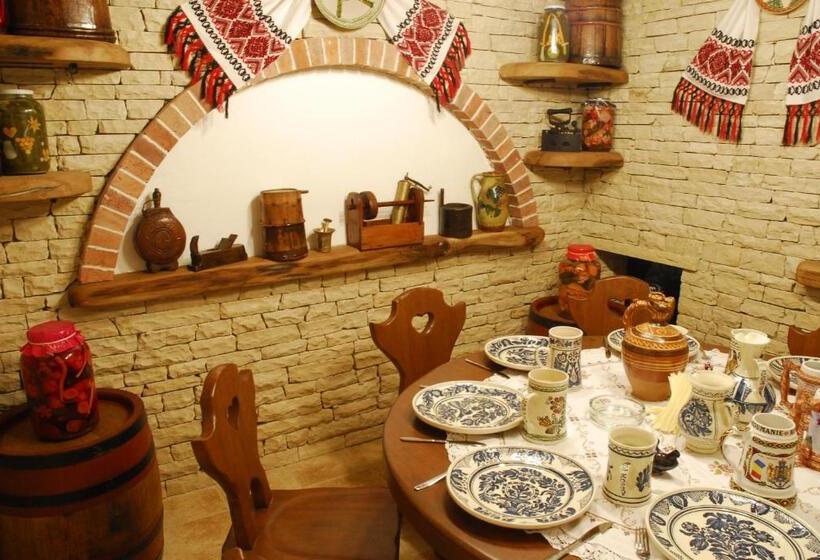 هتل Crama Haiducilor