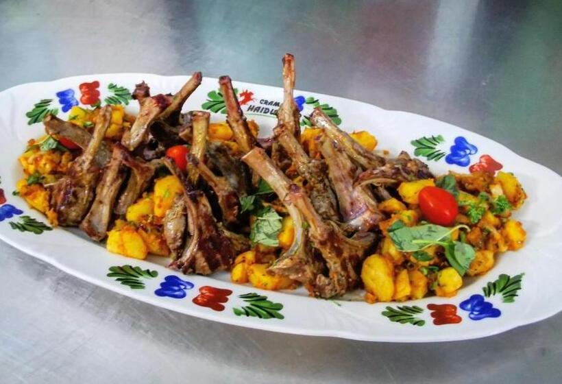 هتل Crama Haiducilor