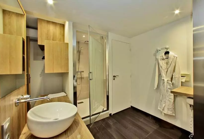 Hotel De Compostelle