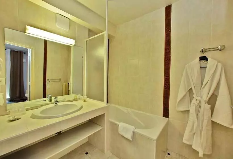 Hotel De Compostelle