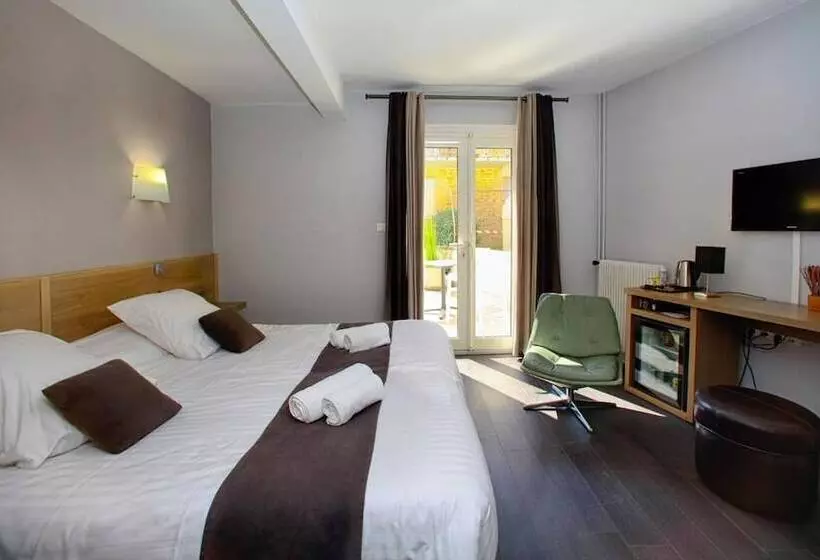 Hotel De Compostelle