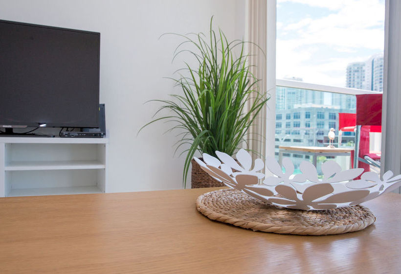 فندق Intracoastal Yacht Club