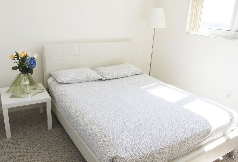 فندق Intracoastal Yacht Club