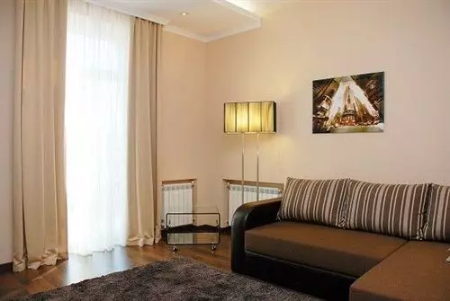 Hotelli Khreschatyk Business Suites