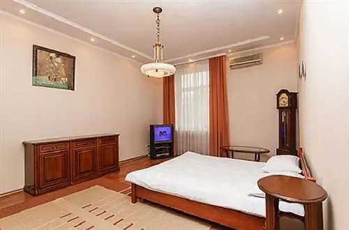 Hotelli Khreschatyk Business Suites