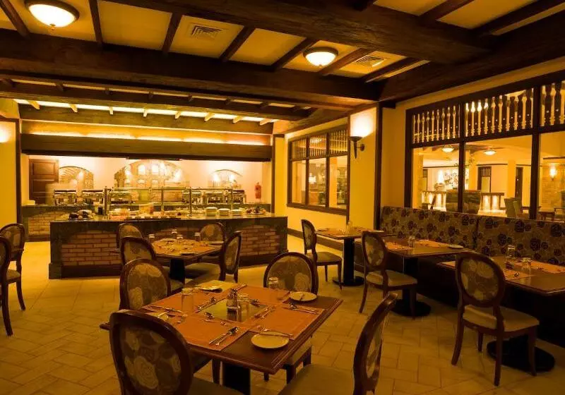 هتل Lake Victoria Serena Golf Resort & Spa