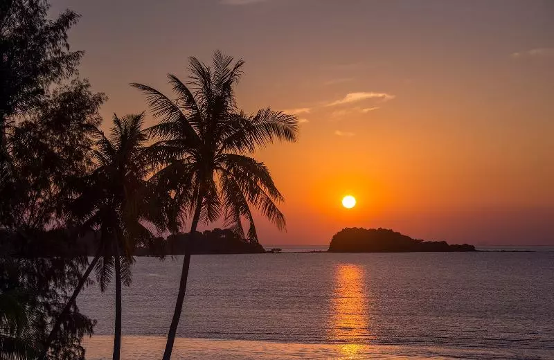 酒店 Lanta Pura Beach Resort