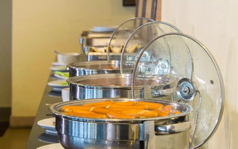 酒店 Lanta Pura Beach Resort